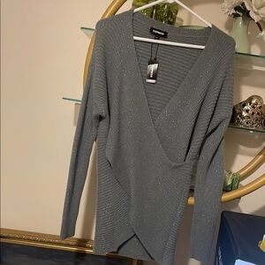 BNWT Express Gray Sweater for Women 000629